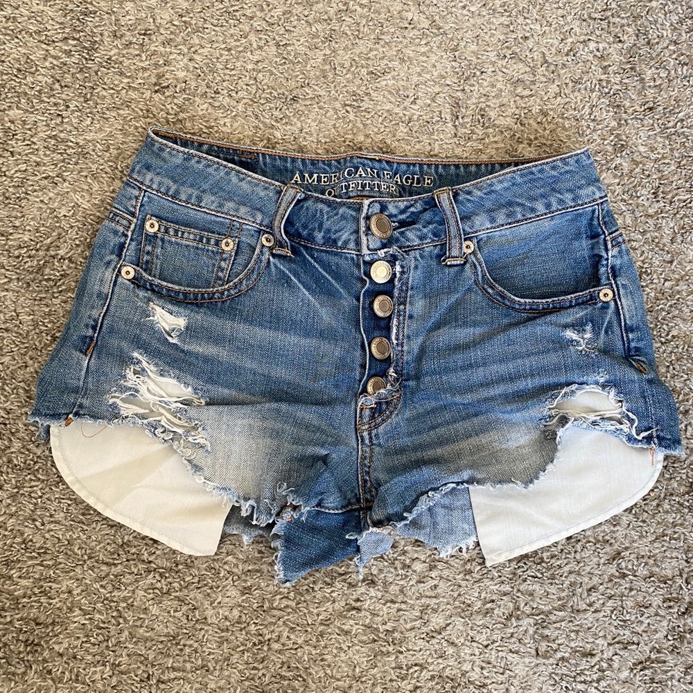 American Eagle Hi-Rise Festival Shorts
